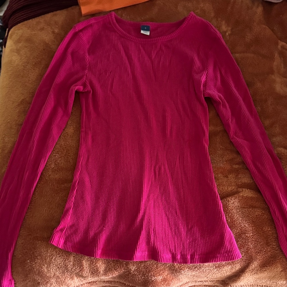 Old Navy Vibrant Pink Long Sleeve Tee